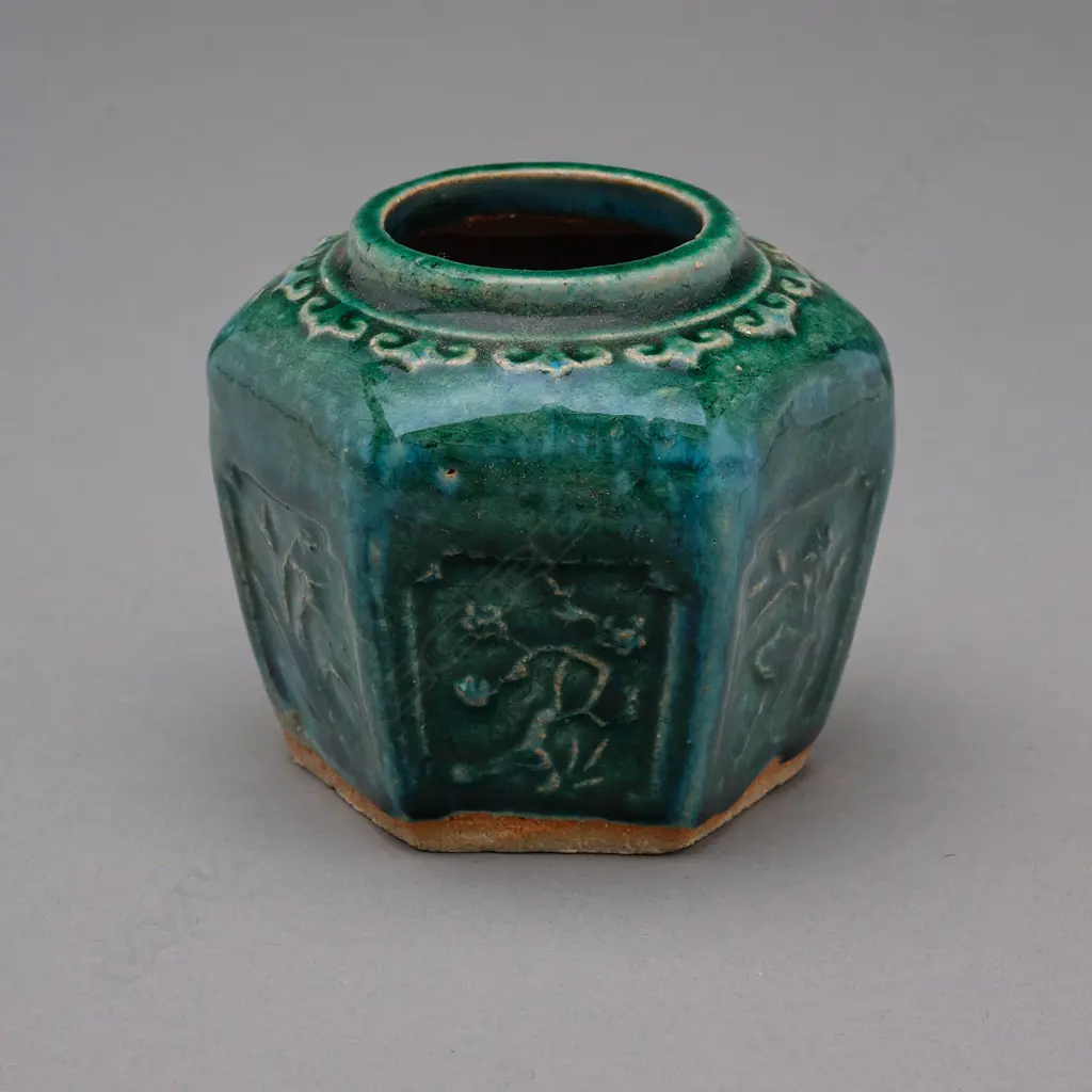 Chinese stoneware jar, c.1875 Image 1++